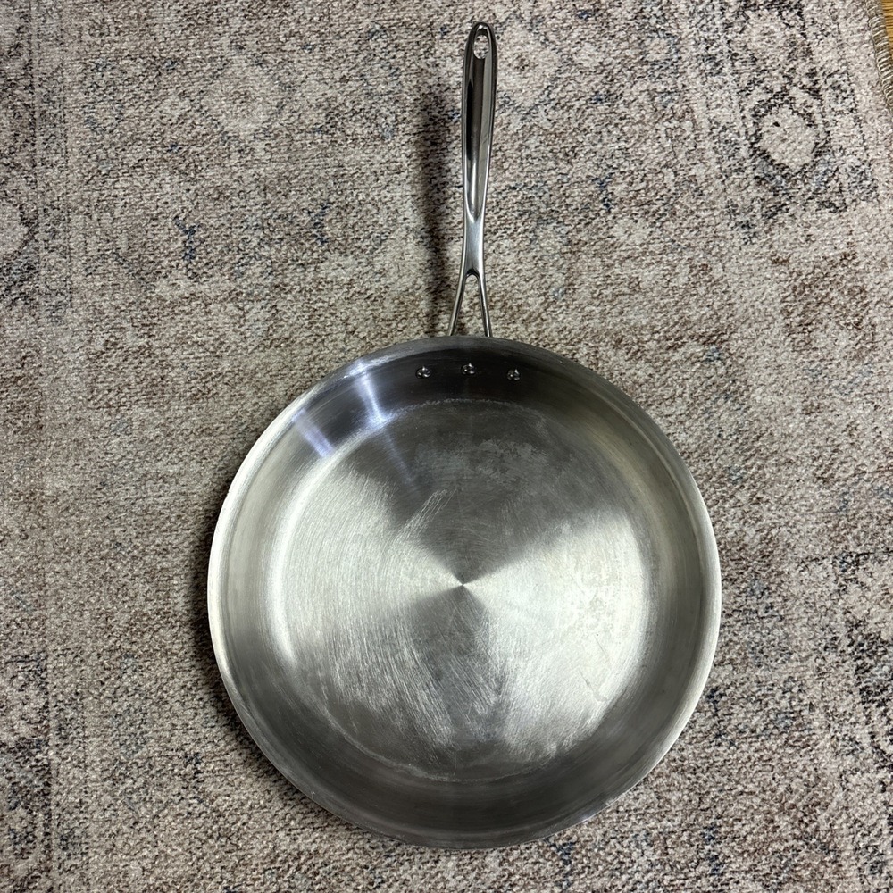 Calphalon 1392 Stainless Steel 12" Round Skillet Pan Extremely Clean Condition.